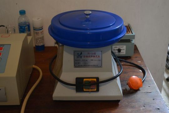 點擊查看詳細信息<br>標題：Polishing machine 閱讀次數：1573
